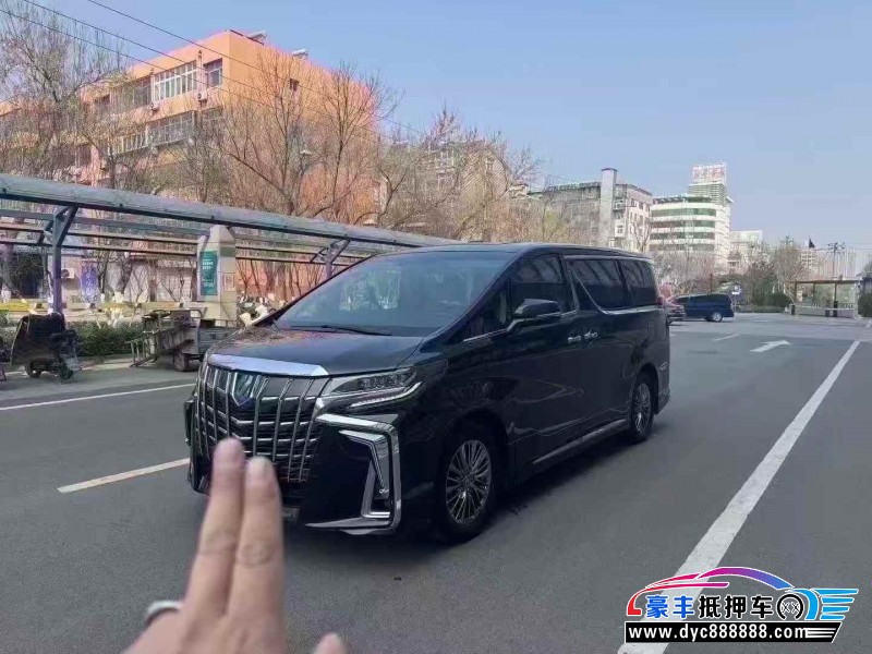 19年丰田埃尔法轿车抵押车出售