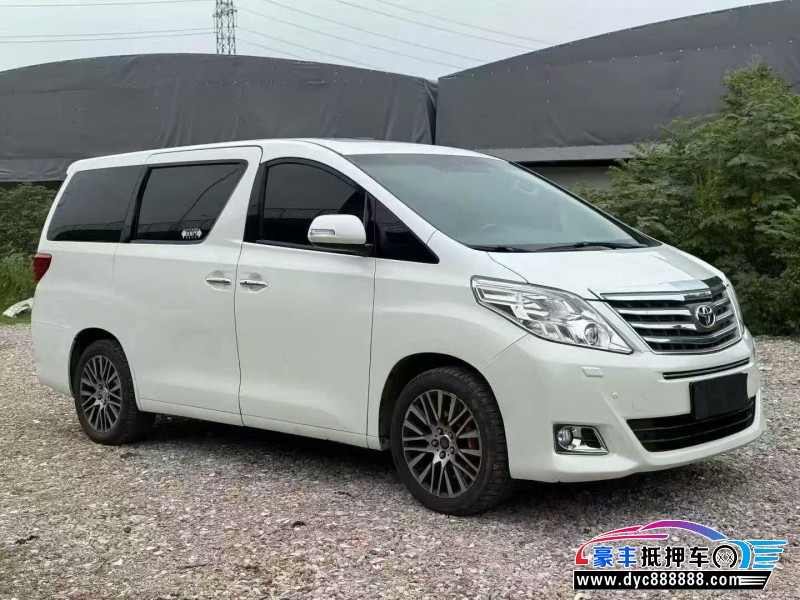 14年丰田埃尔法轿车抵押车出售