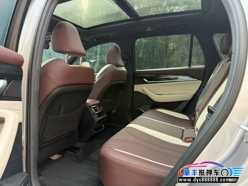 21年吉利吉利星越轿车抵押车出售