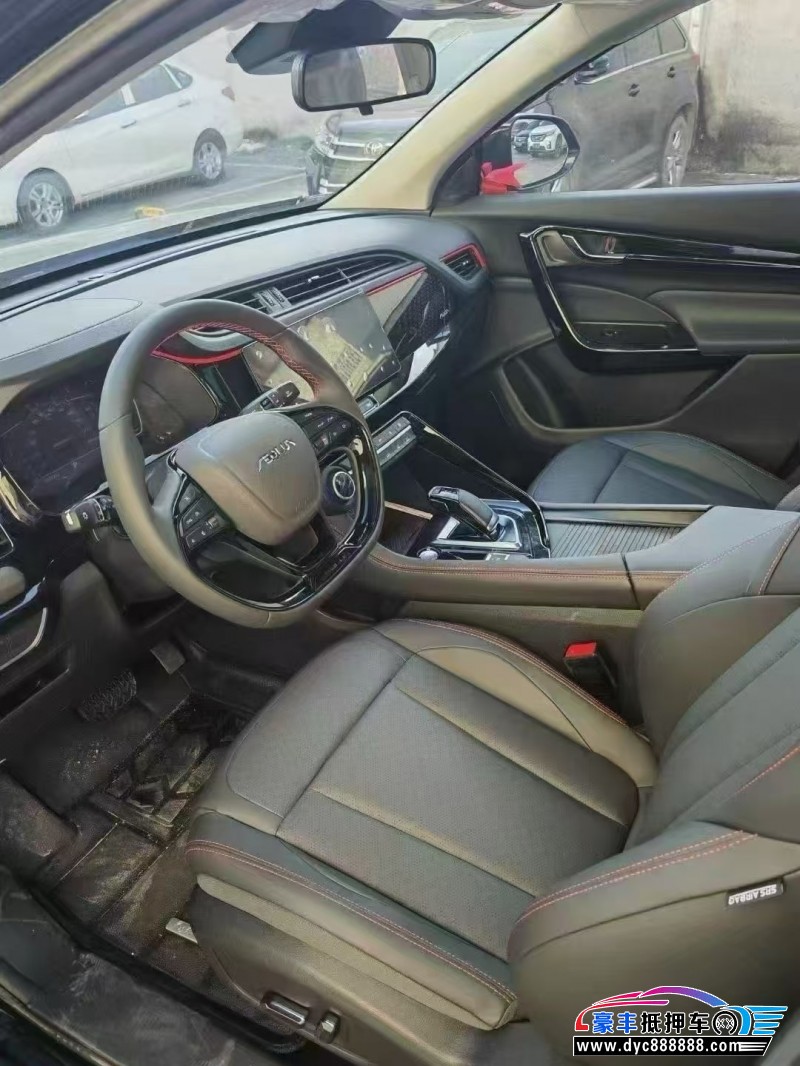 22年东风风神AX7轿车抵押车出售