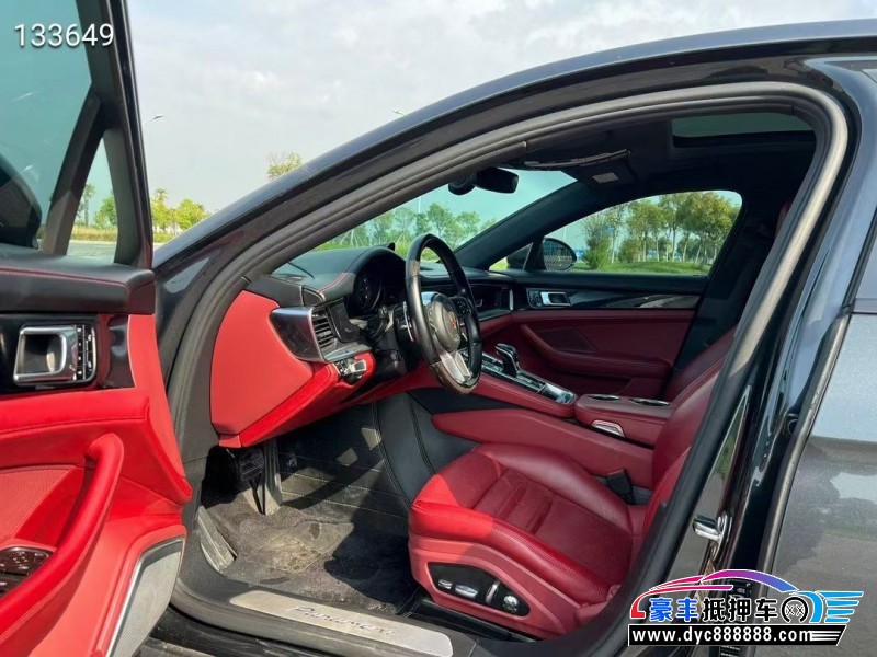 17年保时捷帕纳梅拉轿车抵押车出售