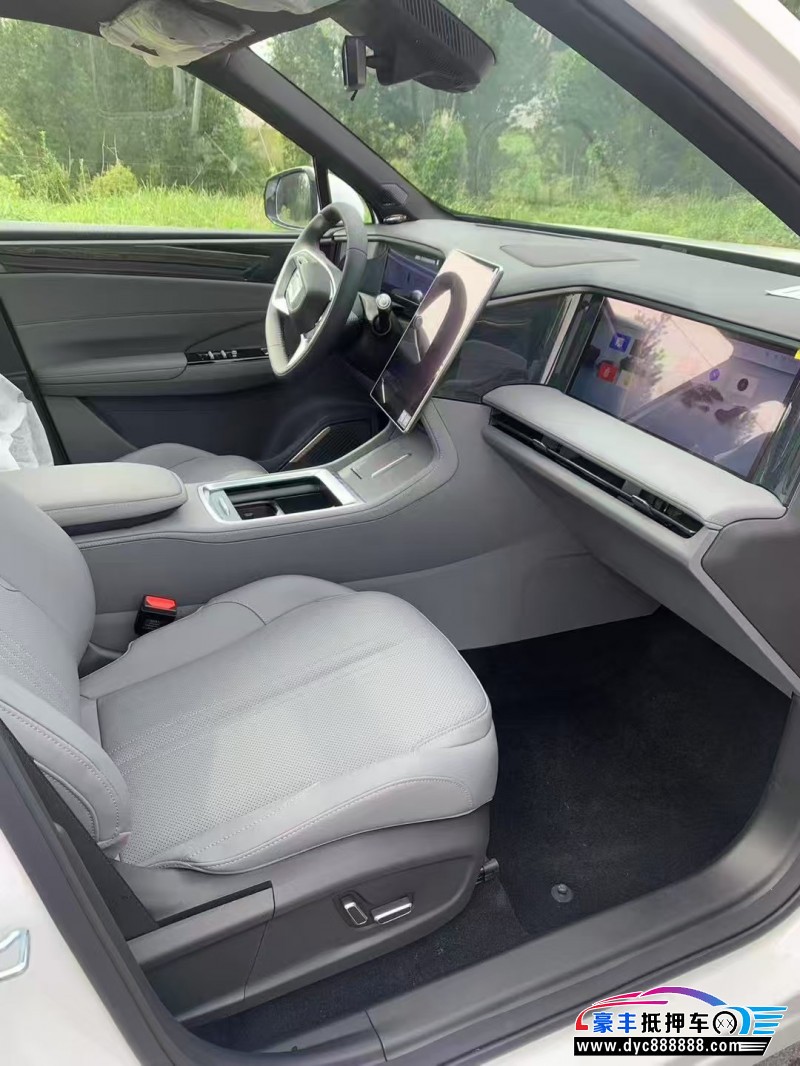 25年吉利银河L7轿车抵押车出售