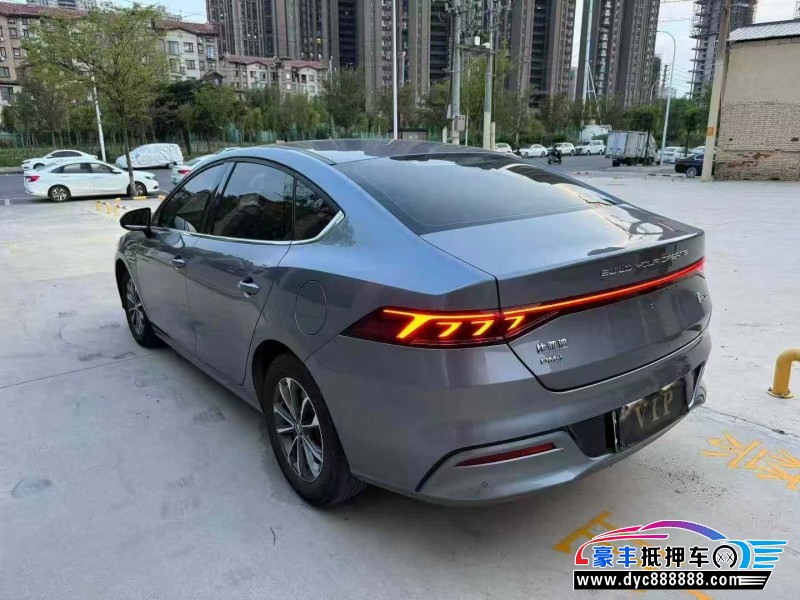 24年比亚迪秦轿车抵押车出售