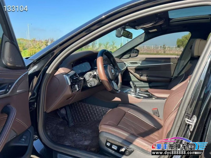 23年宝马5系轿车抵押车出售