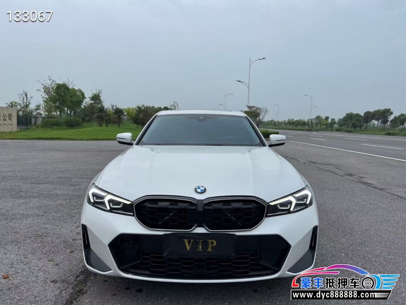 24年宝马3系轿车抵押车出售