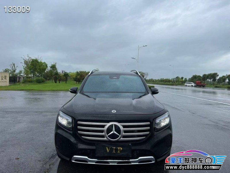 24年奔驰GLB轿车抵押车出售