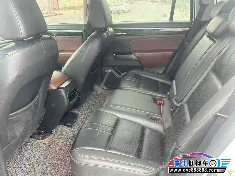 16年传祺GS8轿车抵押车出售