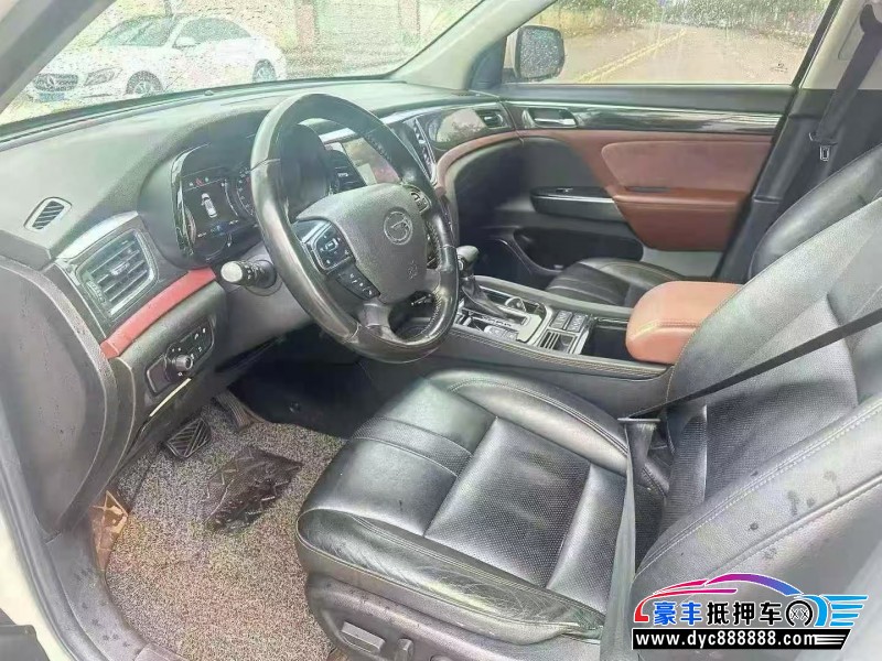 16年传祺GS8轿车抵押车出售