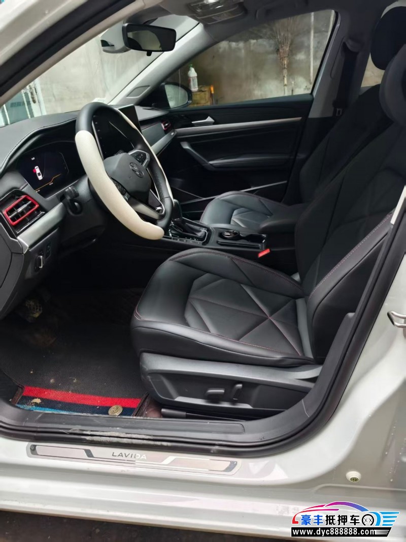 24年大众朗逸轿车抵押车出售