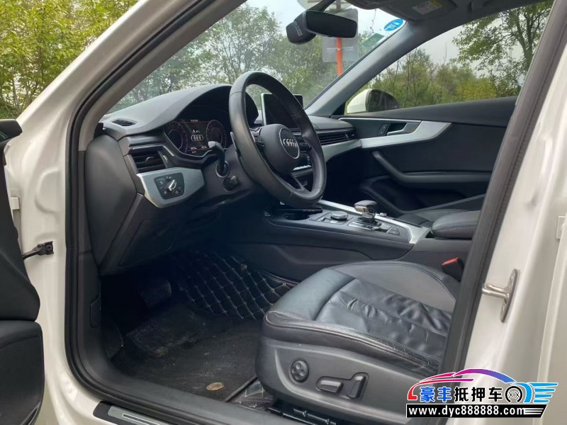 20年奥迪A4轿车抵押车出售