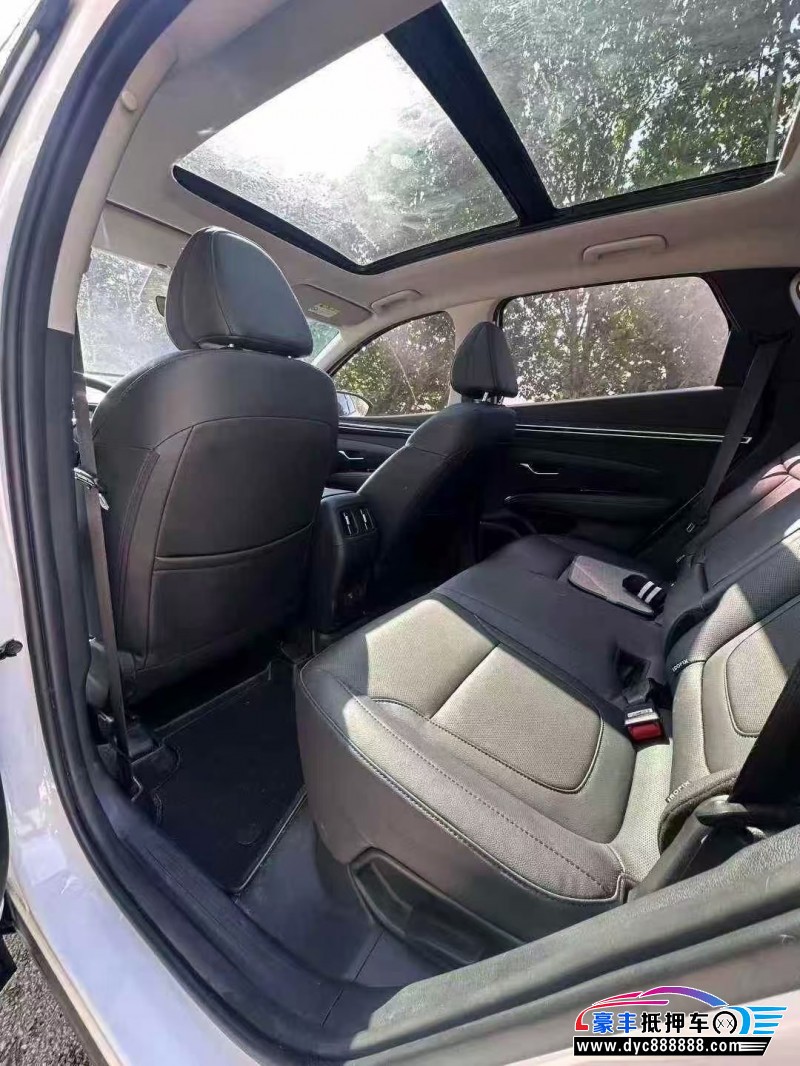 23年现代途胜轿车抵押车出售