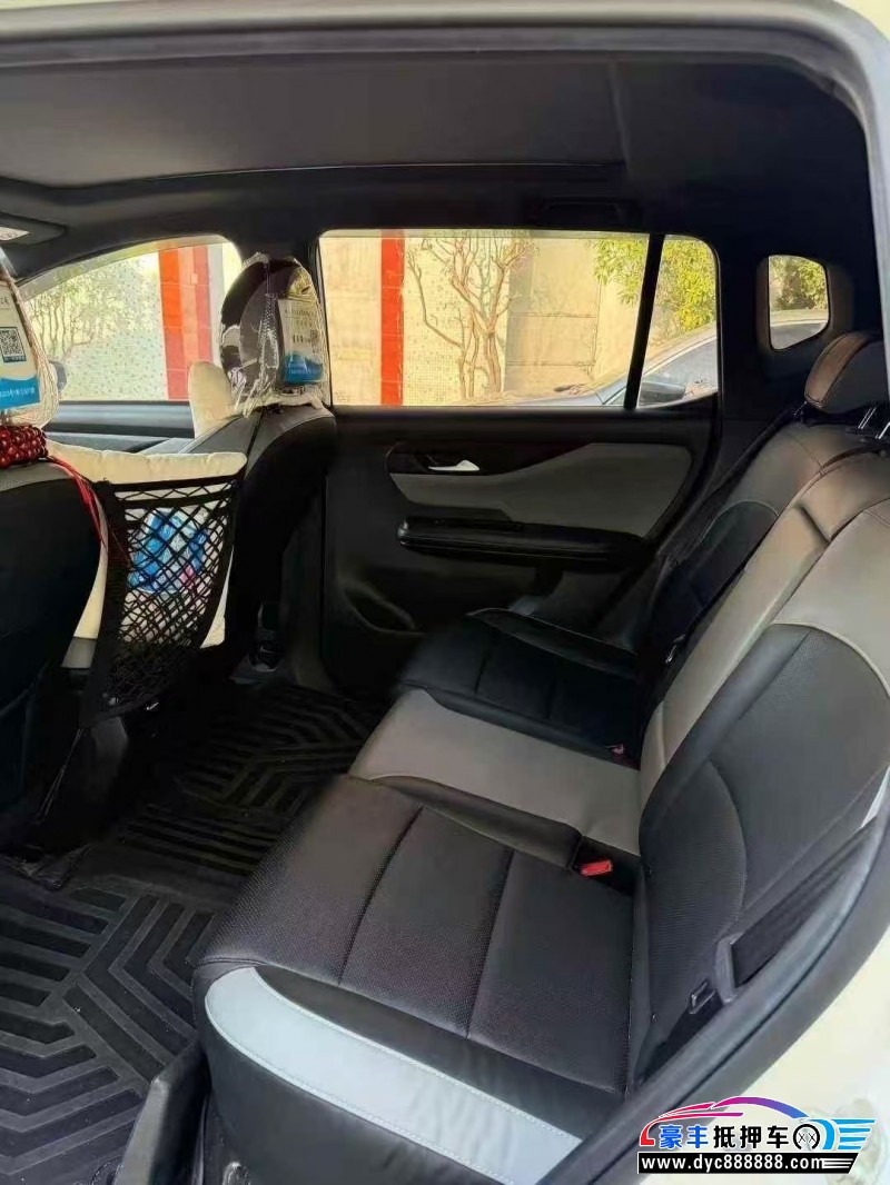 22年合创z03轿车抵押车出售