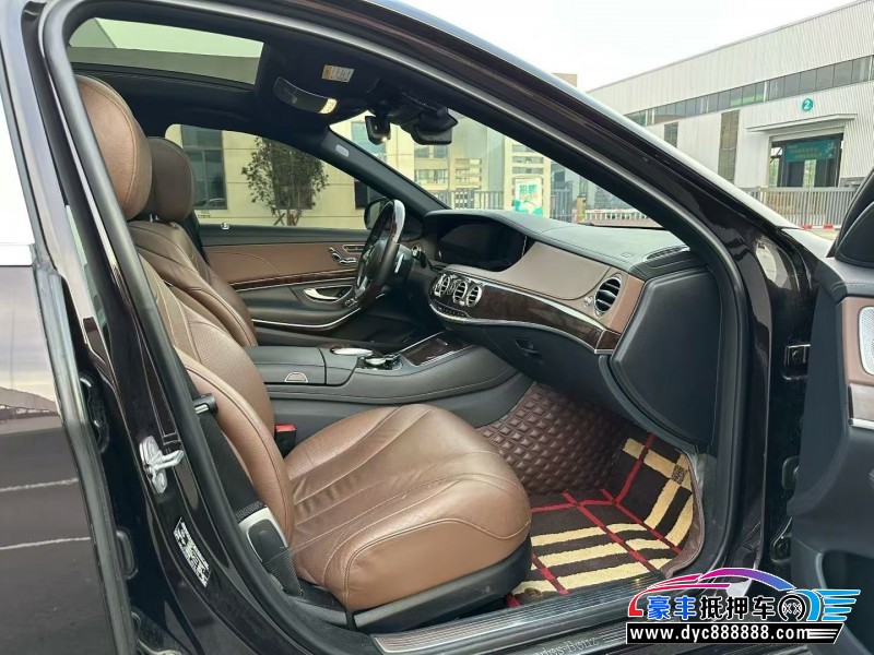 18年奔驰S轿车抵押车出售