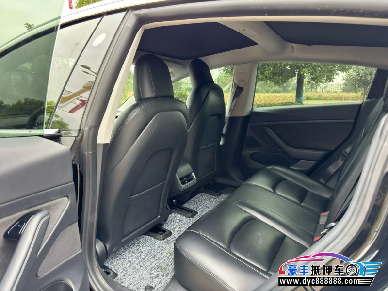 20年特斯拉MODEL 3轿车抵押车出售