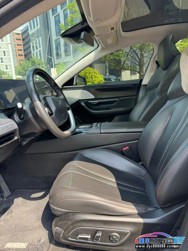 21年小鹏汽车P7轿车抵押车出售