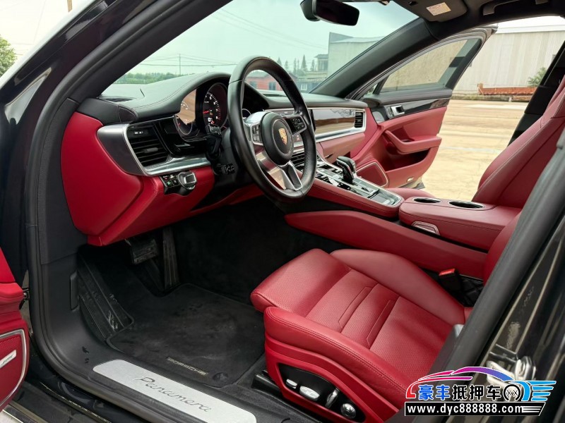 20年保时捷帕纳梅拉轿车抵押车出售