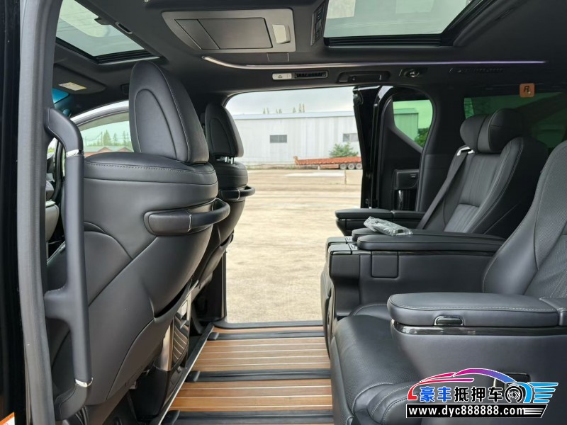 21年雷克萨斯lm轿车抵押车出售