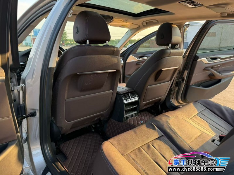 19年宝马5系轿车抵押车出售