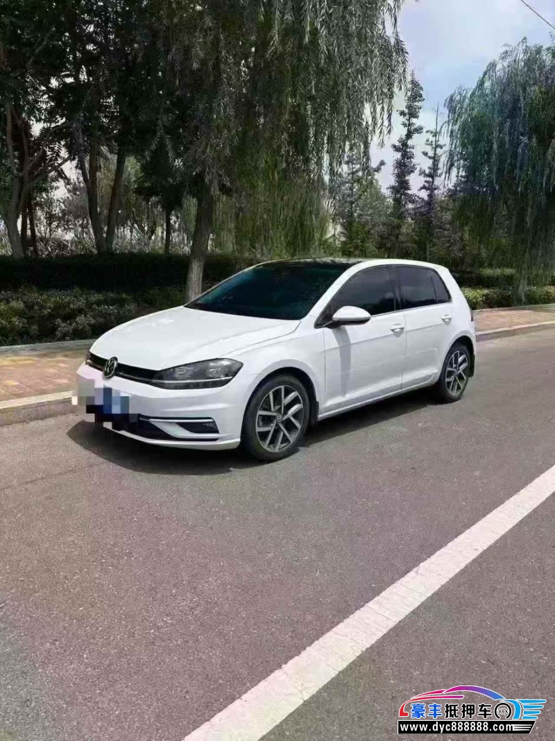 20年大众高尔夫轿车抵押车出售