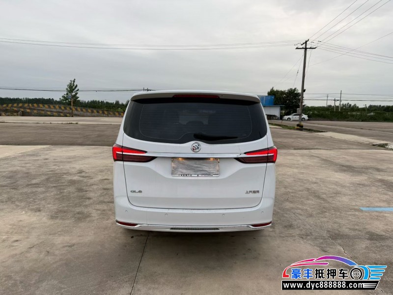 23年别克GL8轿车抵押车出售