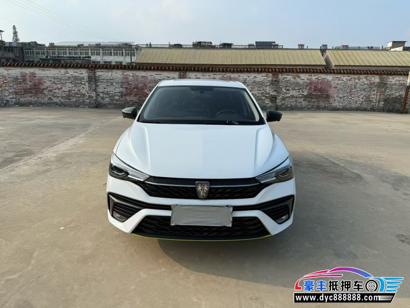 22年荣威i5轿车抵押车出售