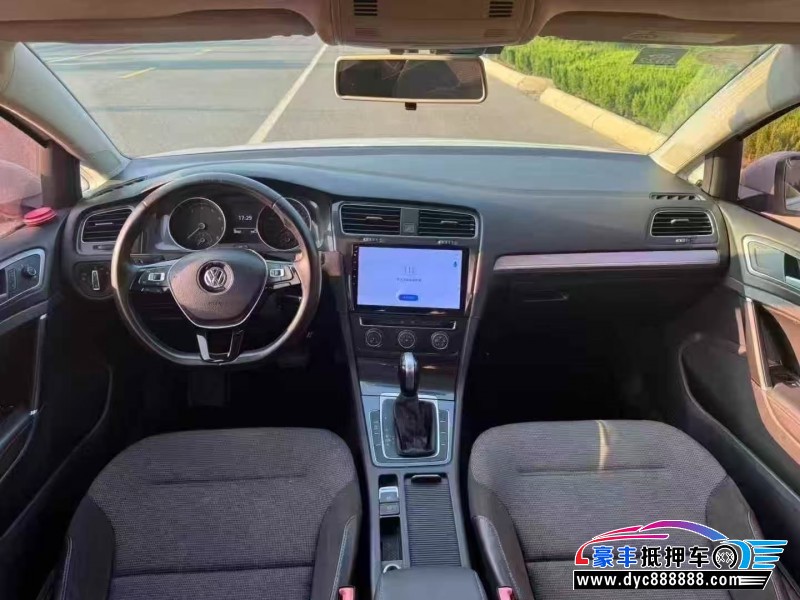 18年大众高尔夫轿车抵押车出售