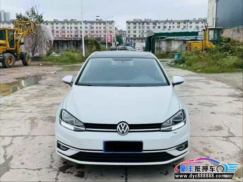 20年大众高尔夫轿车抵押车出售