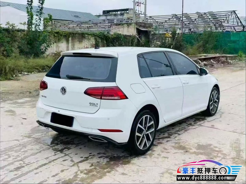 20年大众高尔夫轿车抵押车出售