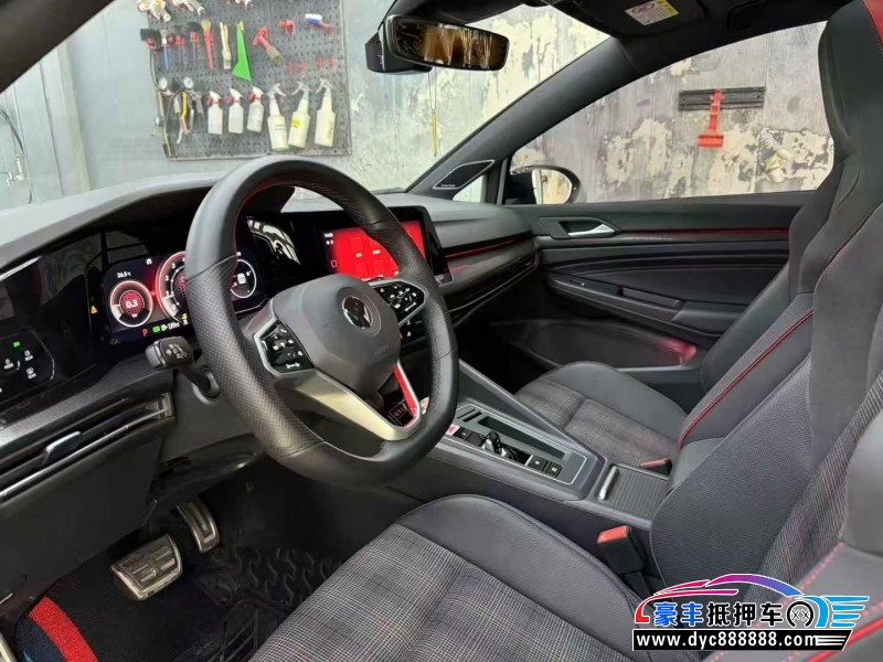 22年大众高尔夫轿车抵押车出售