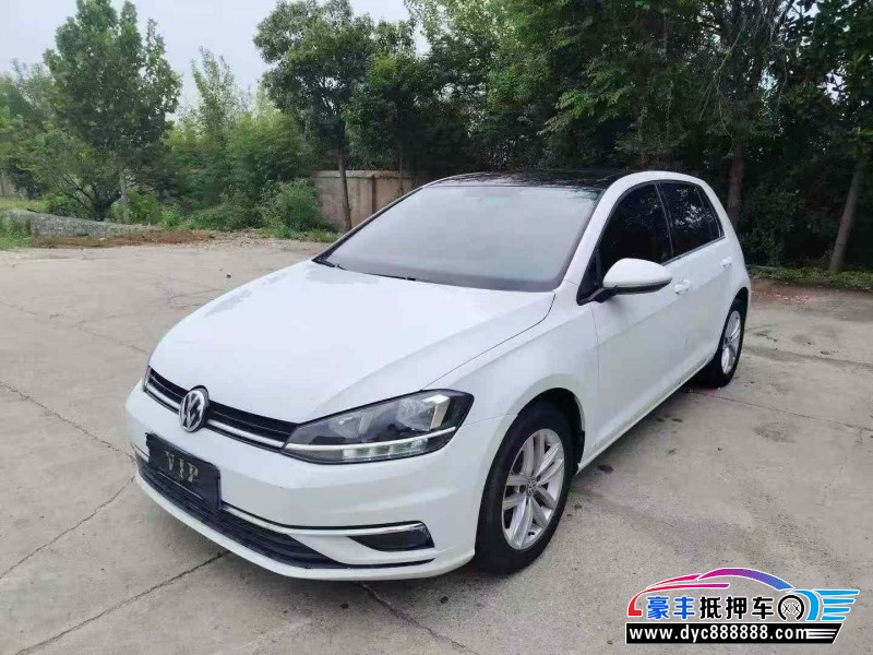 19年大众高尔夫轿车抵押车出售