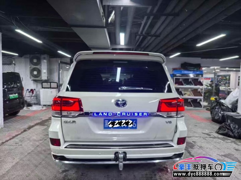 16年丰田兰德酷路泽（陆巡）轿车抵押车出售