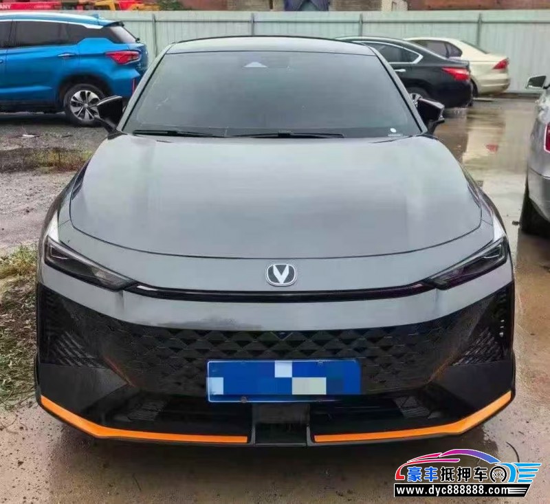 25年长安长安UNI轿车