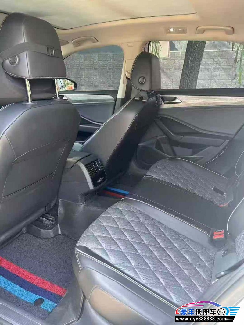 23年大众速腾轿车抵押车出售