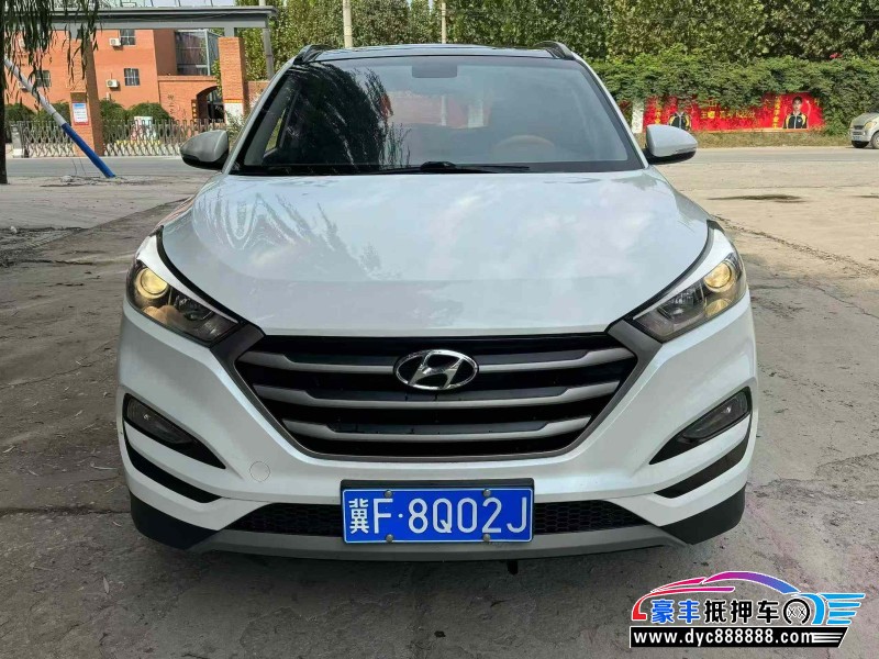 18年现代途胜轿车抵押车出售