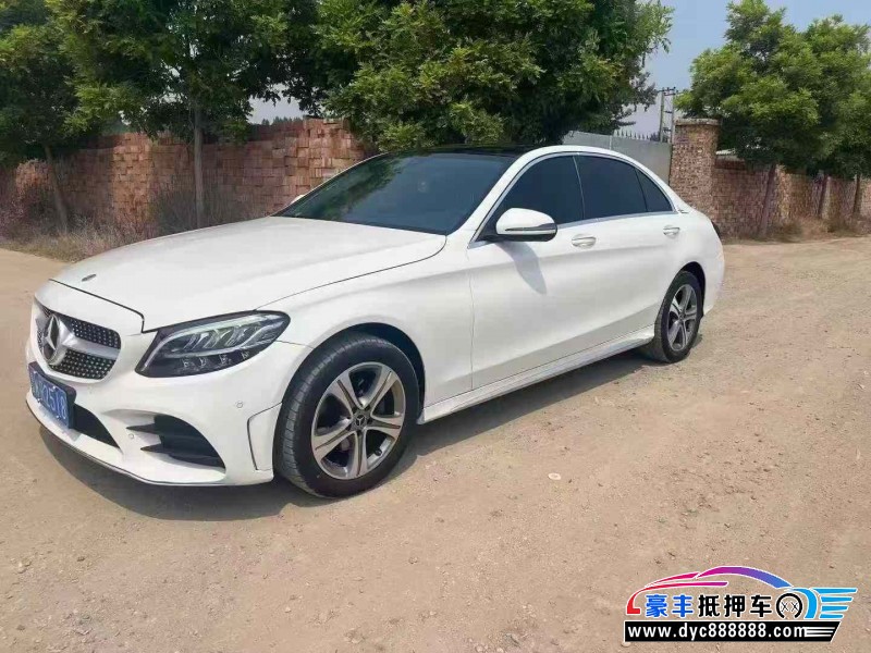 21年奔驰C轿车抵押车出售