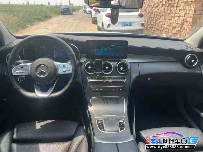 21年奔驰C轿车抵押车出售