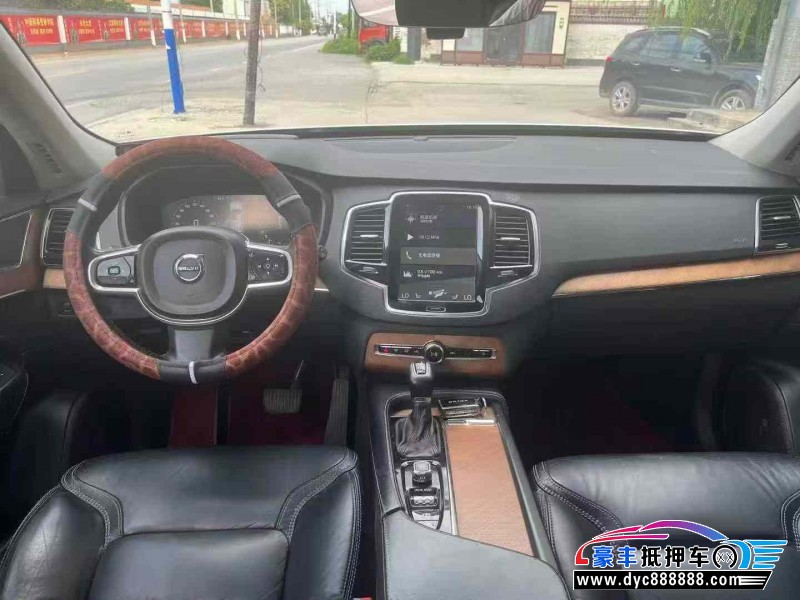 18年沃尔沃XC90轿车抵押车出售