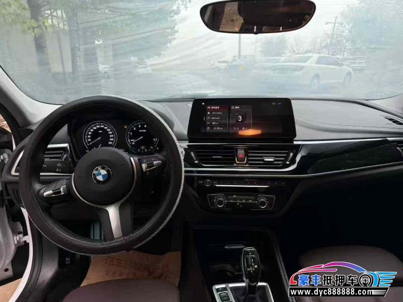 23年宝马1系轿车抵押车出售