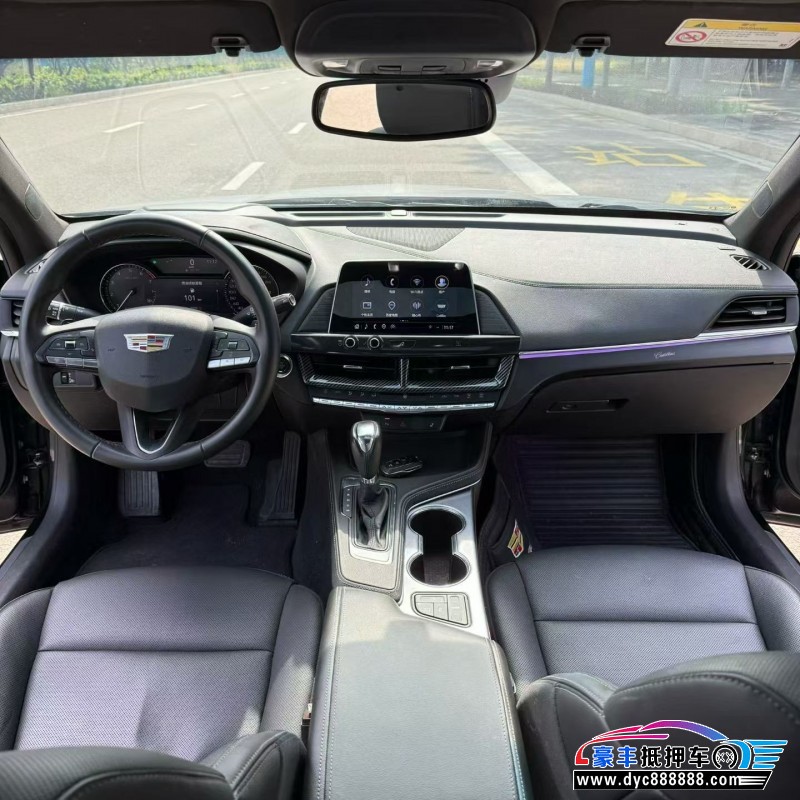 21年凯迪拉克CT4轿车抵押车出售