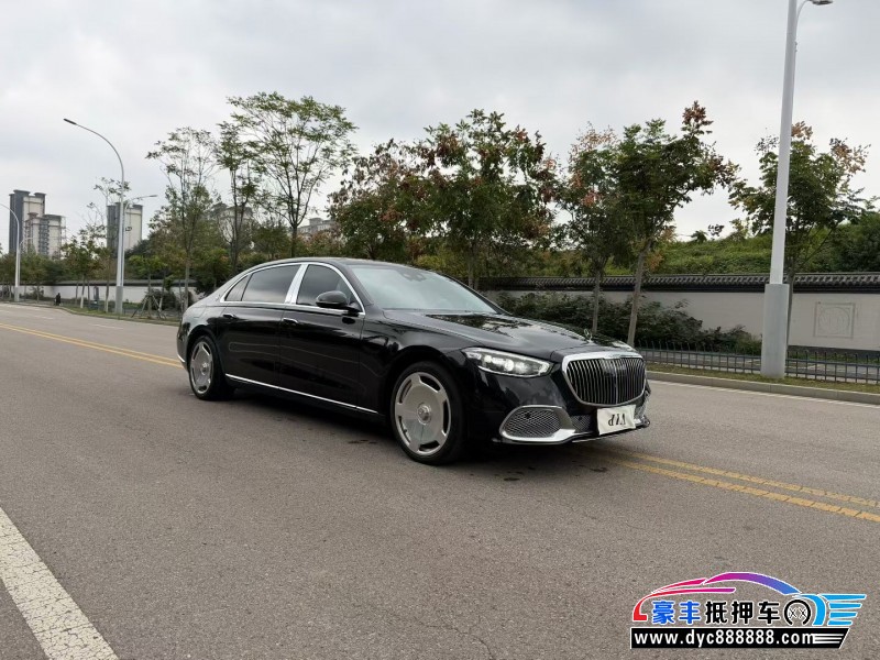 23年奔驰迈巴赫S级轿车抵押车出售