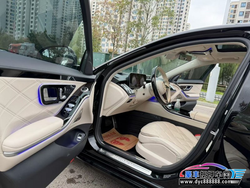 23年奔驰迈巴赫S级轿车抵押车出售