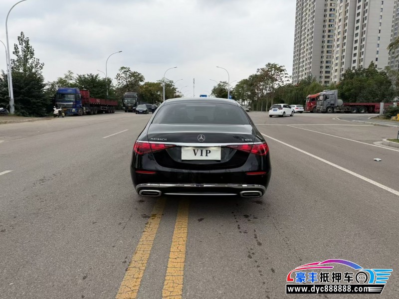 23年奔驰迈巴赫S级轿车抵押车出售