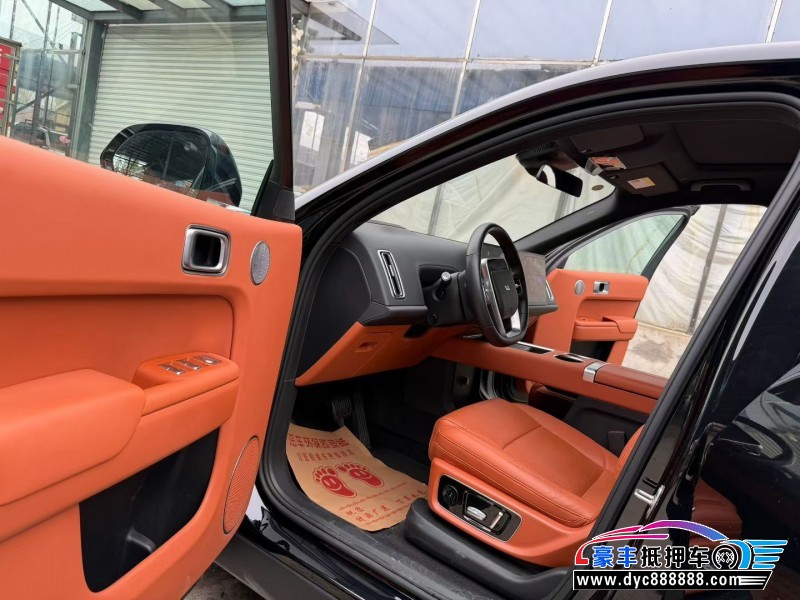 23年理想L9SUV抵押车出售