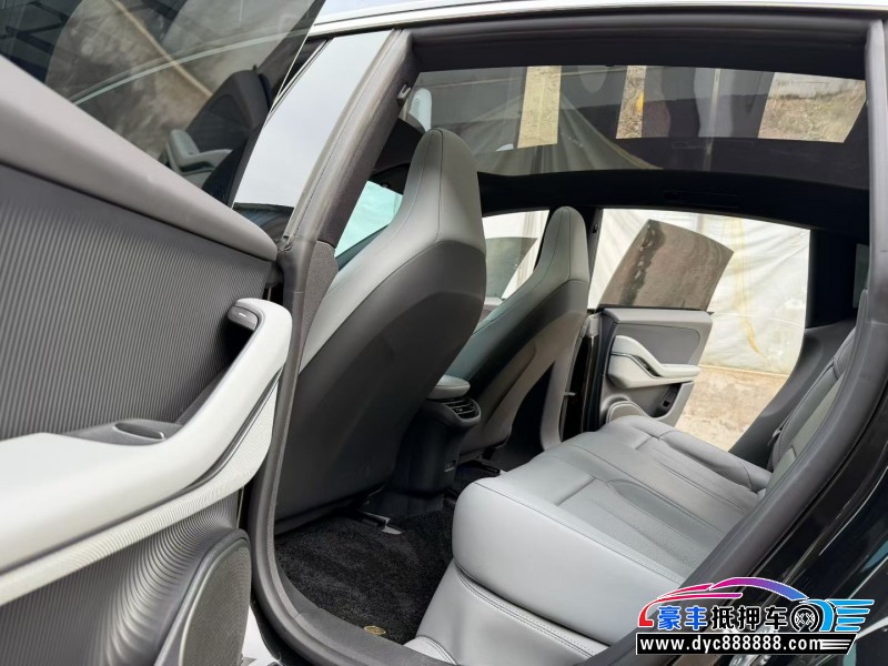 24年蔚来ET5轿车抵押车出售