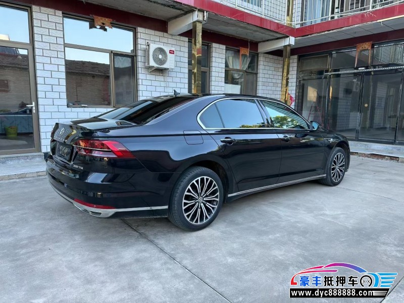 19年大众辉昂轿车抵押车出售