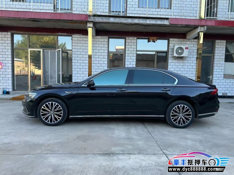 19年大众辉昂轿车抵押车出售