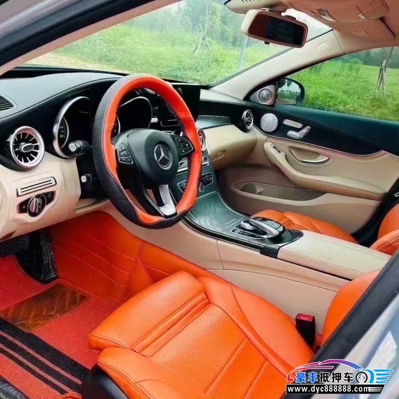 18年奔驰C轿车抵押车出售