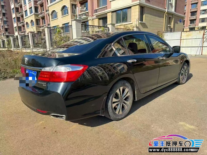 15年本田雅阁轿车抵押车出售