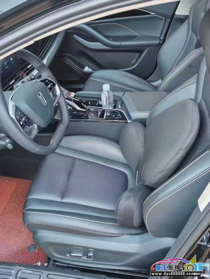 23年奔腾B70轿车抵押车出售