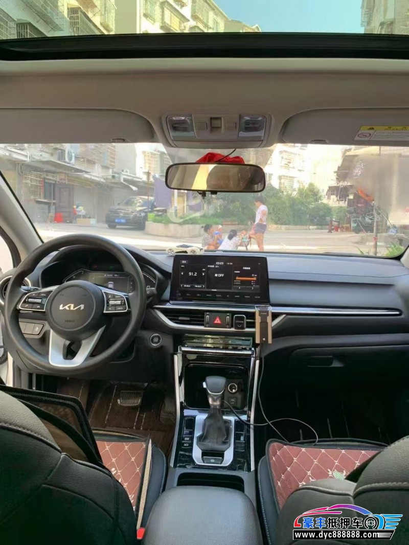 22年起亚K3轿车抵押车出售